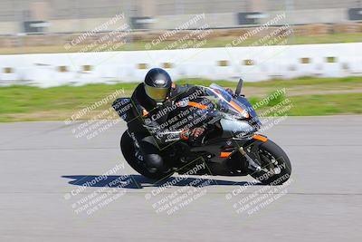 media/Jan-20-2023-Fastrack Riders (Fri) [[f2ad32aba3]]/Level 1/session 3 turn 9/
